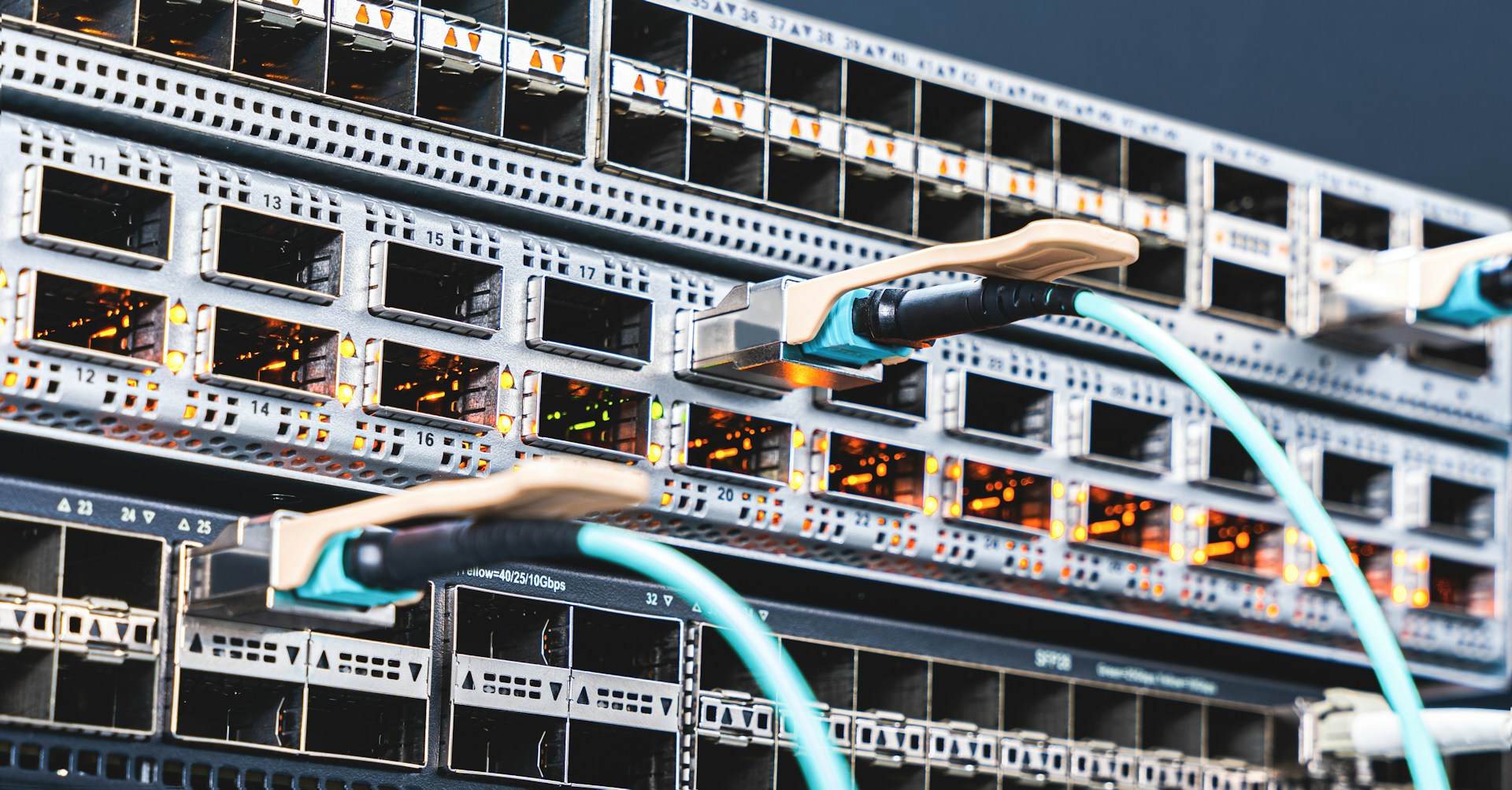 Industrial facility connected through a specialized wireless network for productive processes