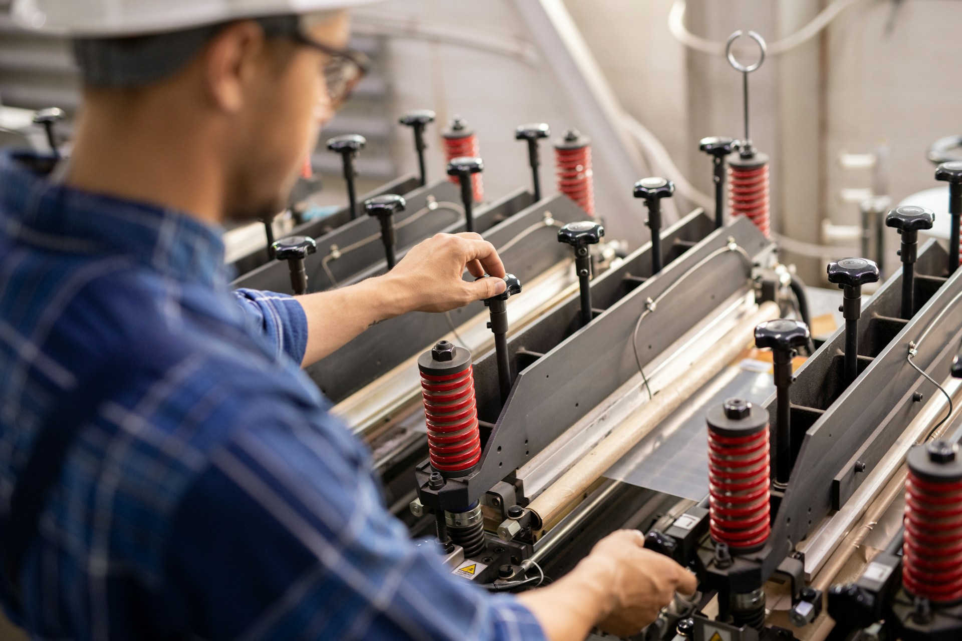Modern manufacturing operation using industrial technology